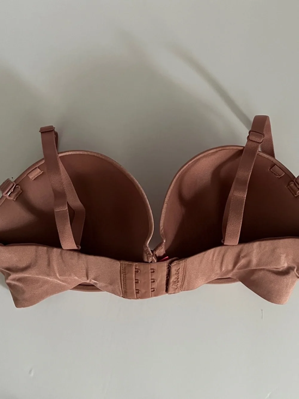 La SENZA Strapless Push-Up Rose Gold/Beyond Sexy Strappy Push-Up Plunge Bra 32DD - Picture 6 of 16